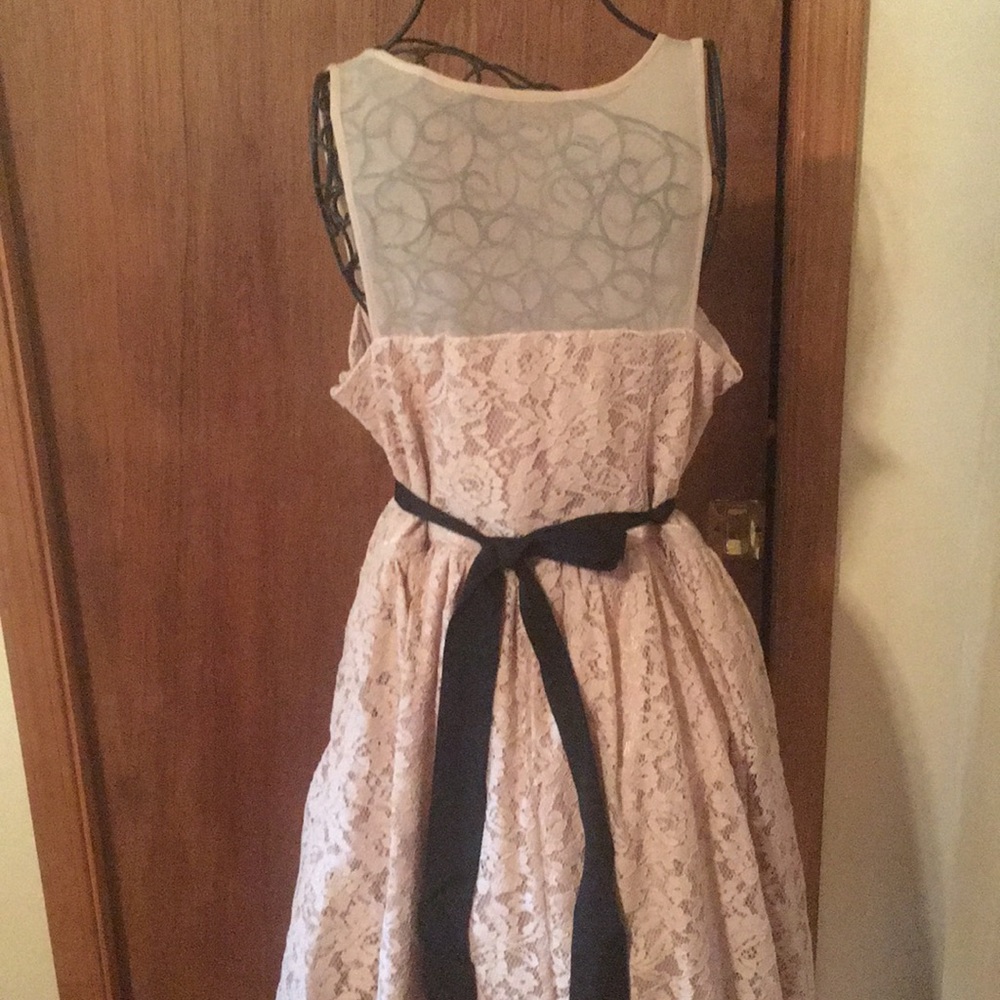 Lace dress